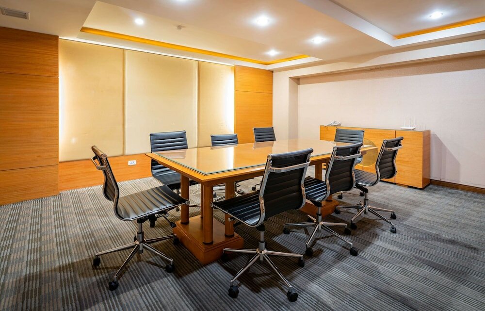 Фото Capital Waikoloa Hotel