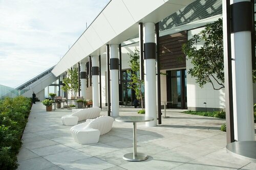 Внешний вид отеля Andaz Tokyo Toranomon Hills в Токио, фото 3