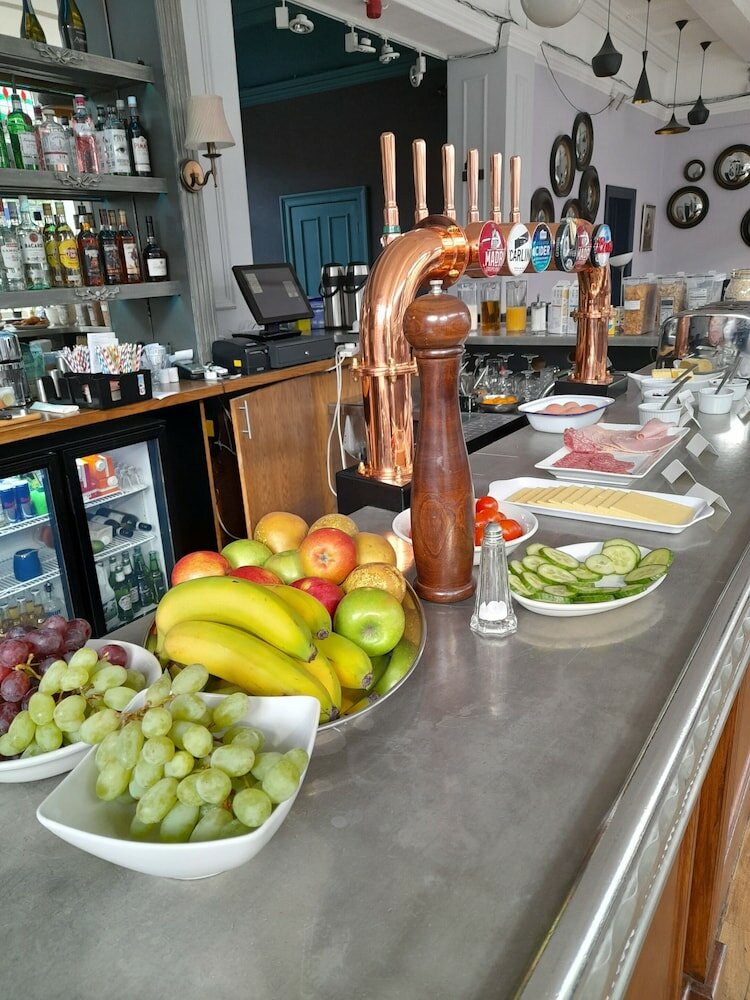 Фото The Windmill