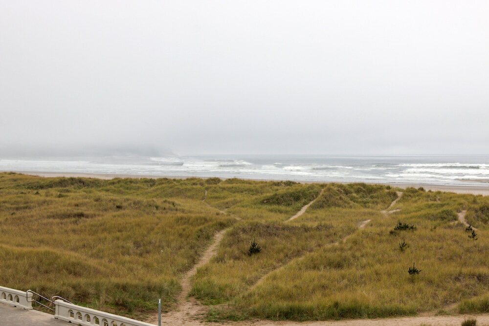 Фото Hi-Tide Oceanfront Inn