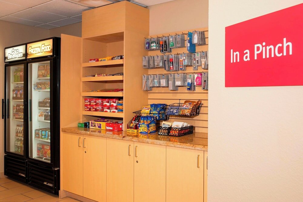 Фото Townplace Suites by Marriott Des Moines Urbandale