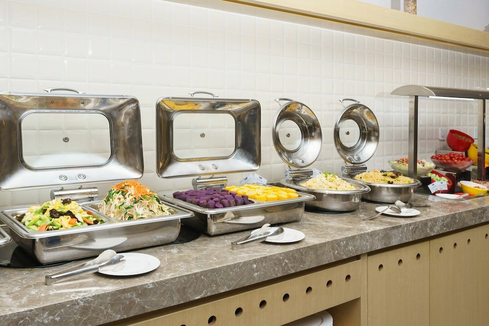 Фото Holiday Inn Express Shenyang Tawan