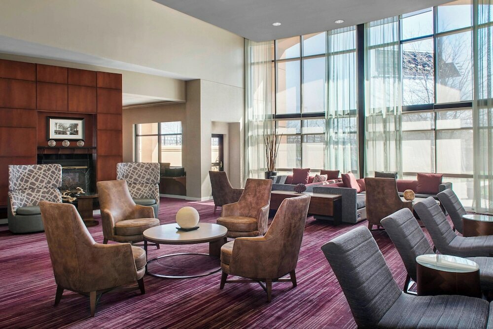 Фото Courtyard by Marriott Newark Elizabeth