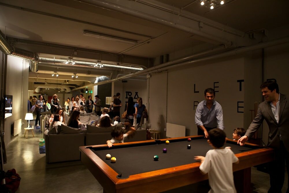 Фото The Lisbonaire Apartments