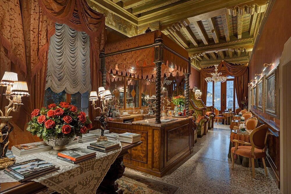 Фото Hotel Al Ponte Antico