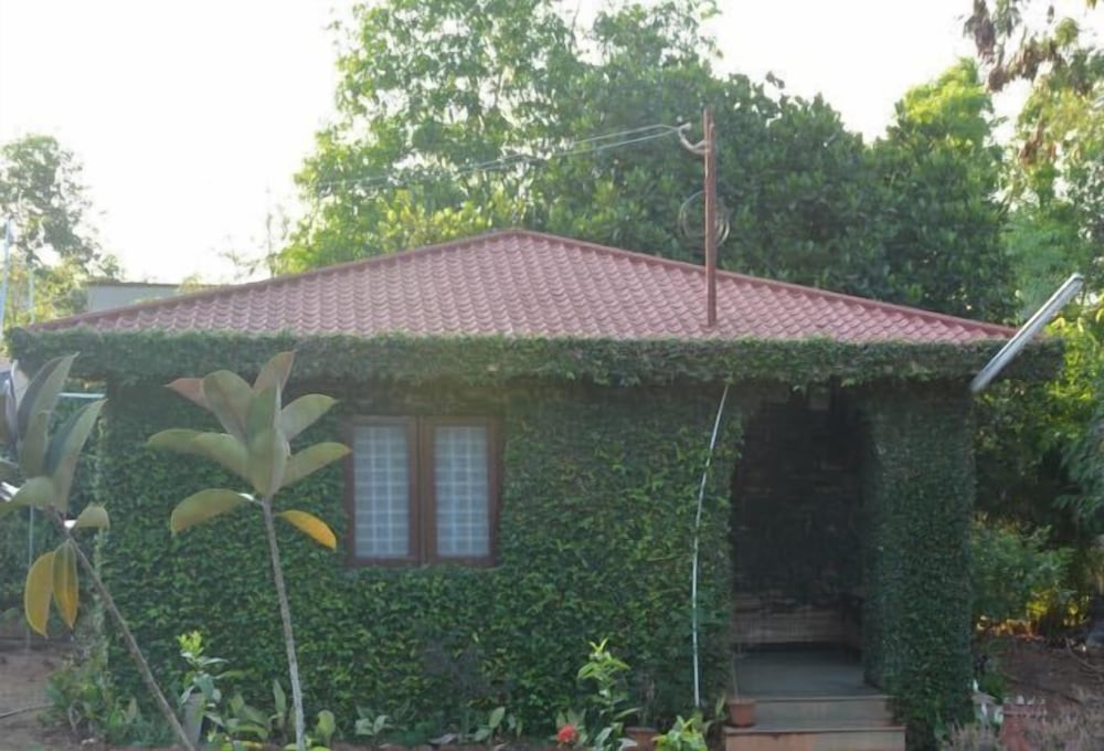 Фото Zip by Spree Hotel Raashi Farm