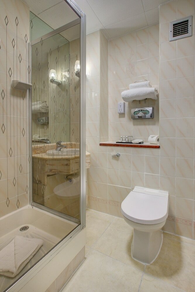 Фото The Rathbone Hotel, Fitzrovia