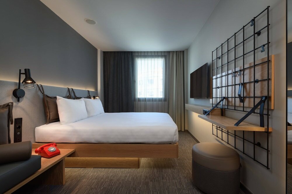 Фото Moxy Lisbon City