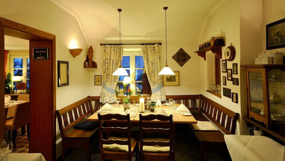 Фото Wellings Romantik Hotel Zur Linde