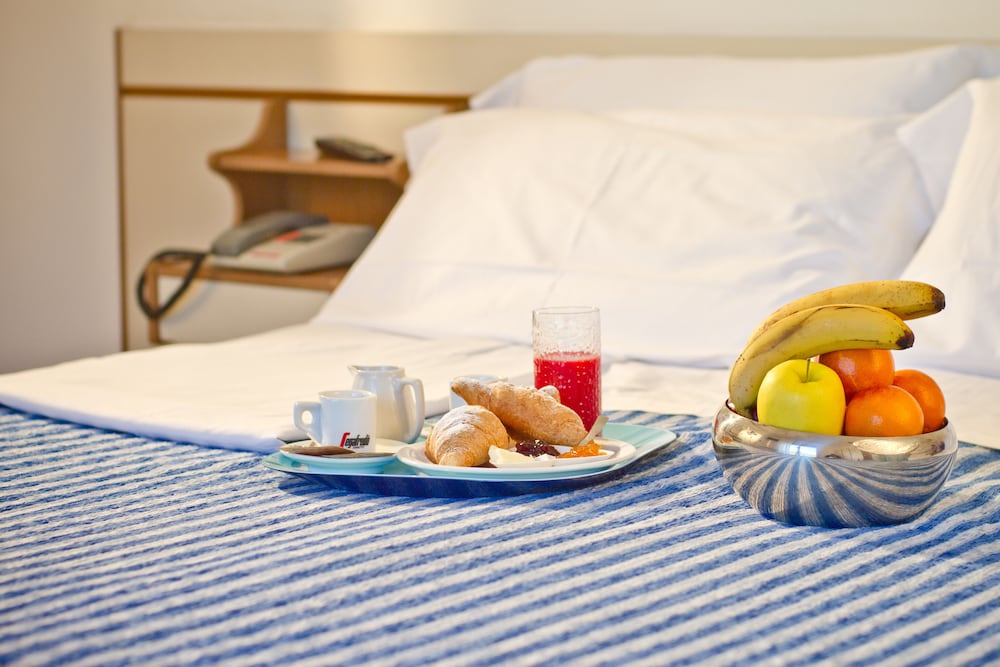 Фото Hotel Montecarlo