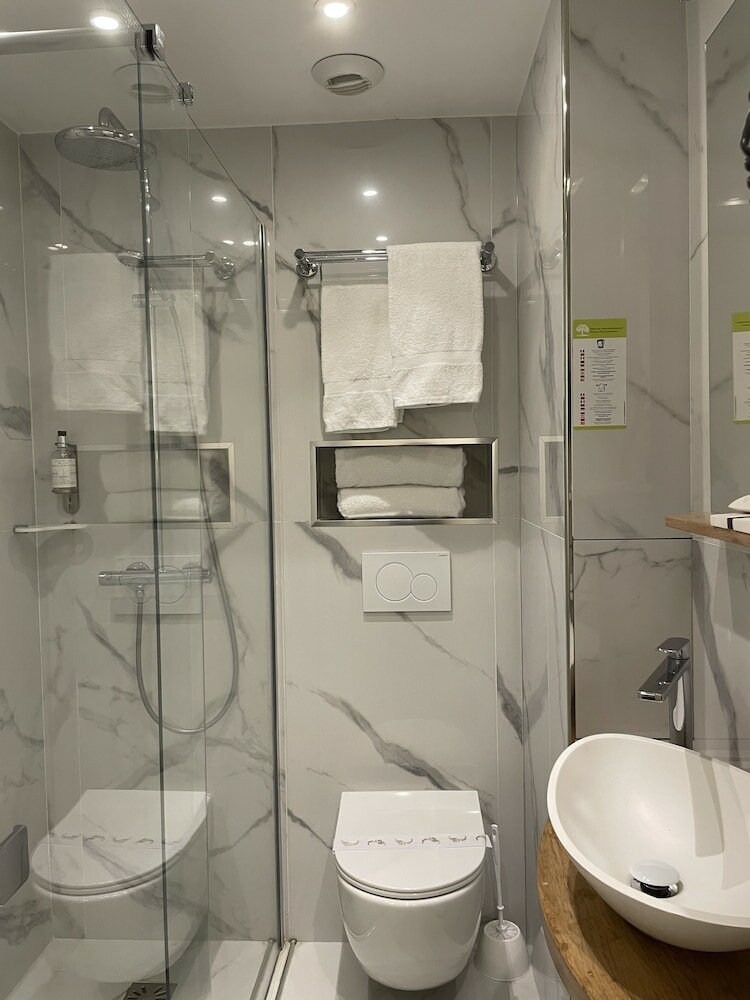 Фото Hotel and Residence du Lion d'Or