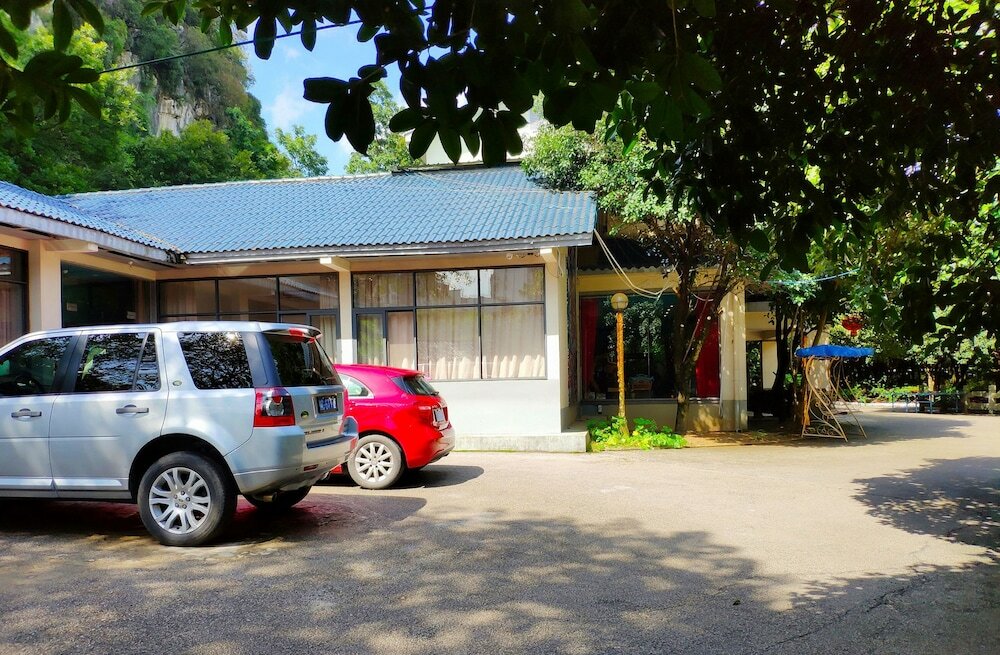 Фото Prdeiction Hotel