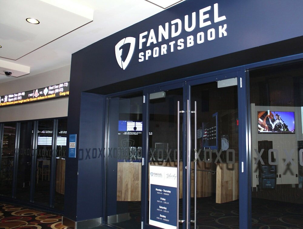 Фото Blue Chip Casino Hotel and SPA