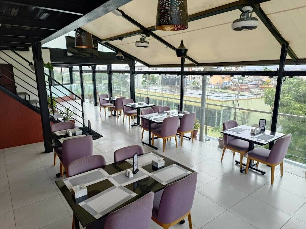 Фото De Mandarin