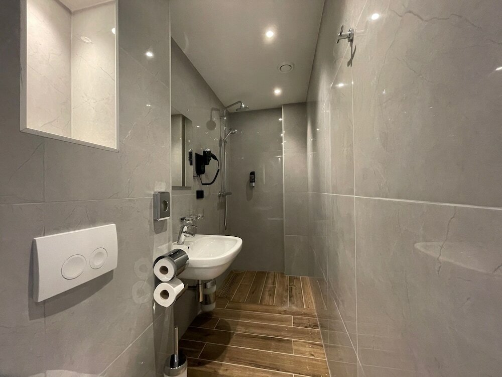 Фото H3 Hotel Rotterdam City Center