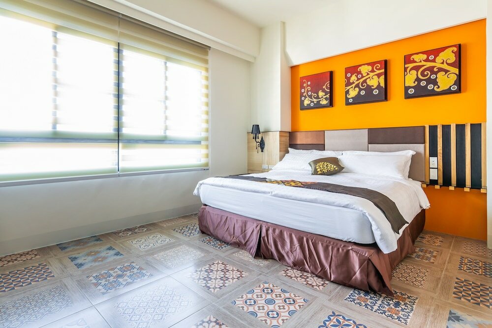 Фото Mambo Boutique Hotel