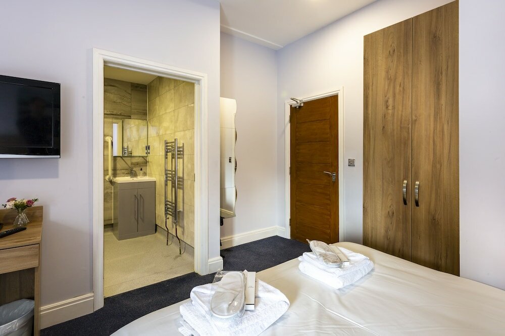 Фото Wellesley Hotel