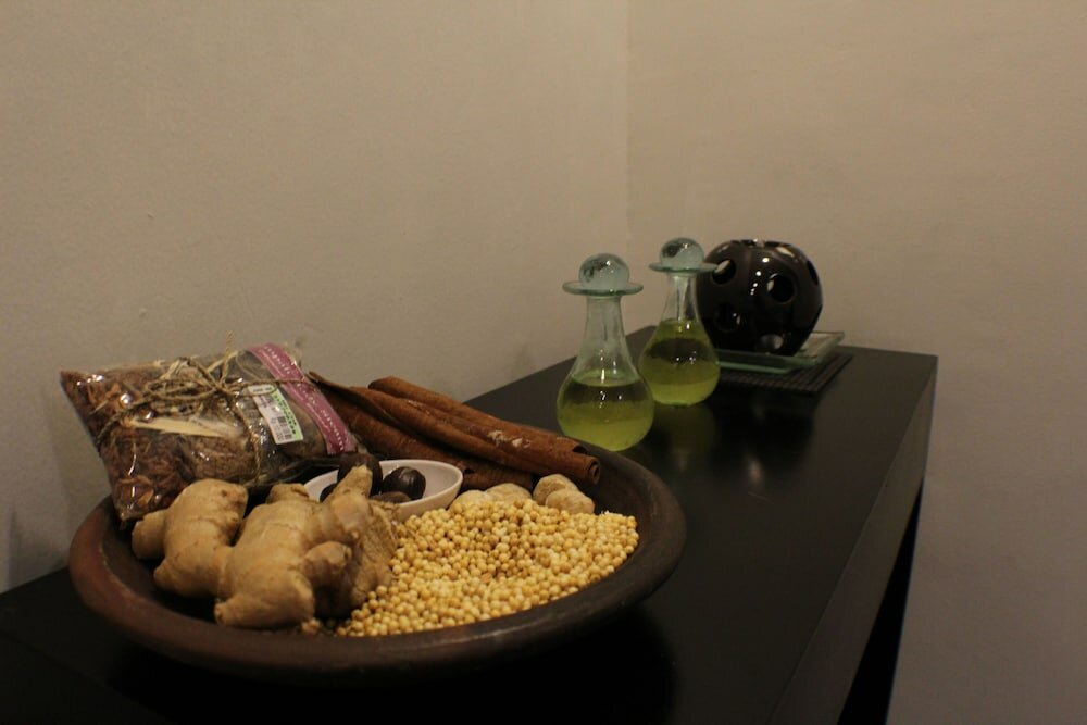 Фото Hotel Santika Pandegiling Surabaya