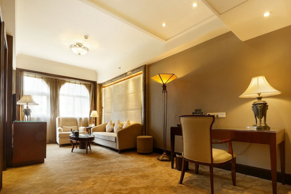 Фото Grand Palace Hotel 