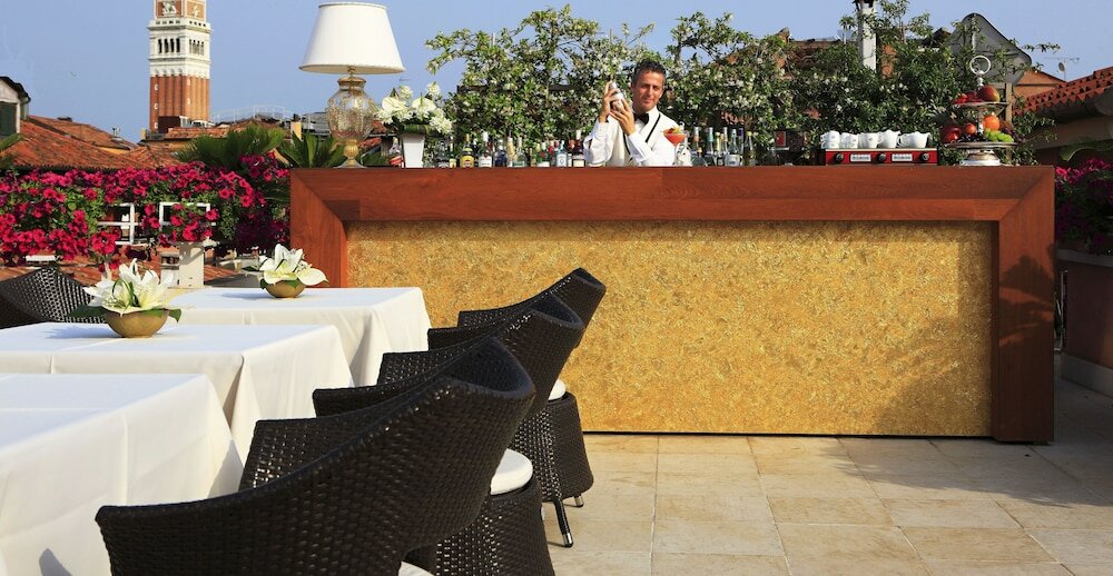 Фото Hotel A La Commedia