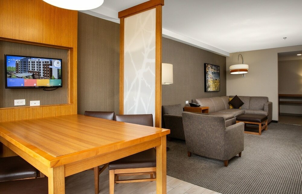 Фото Hyatt Place Edmonton West