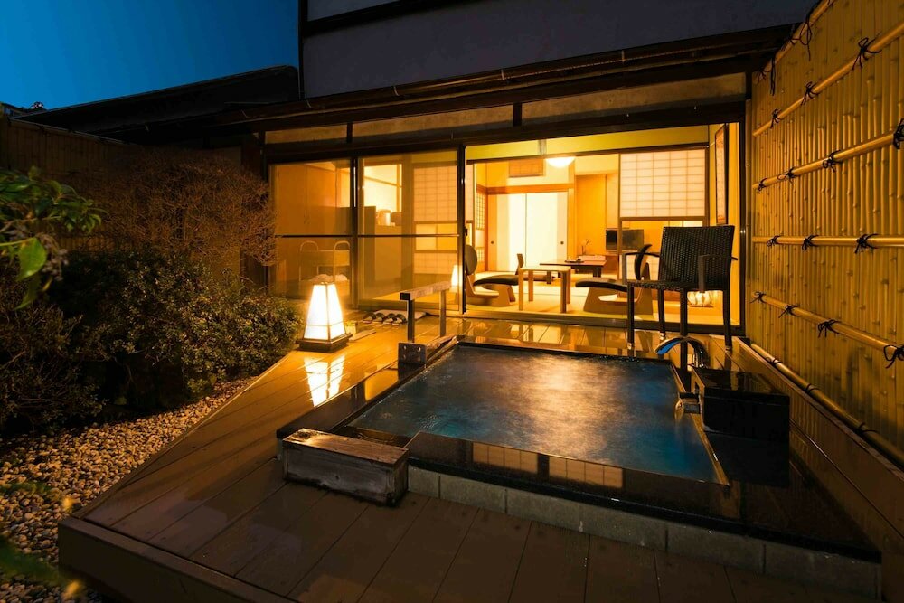 Фото Ito Ryokuyu