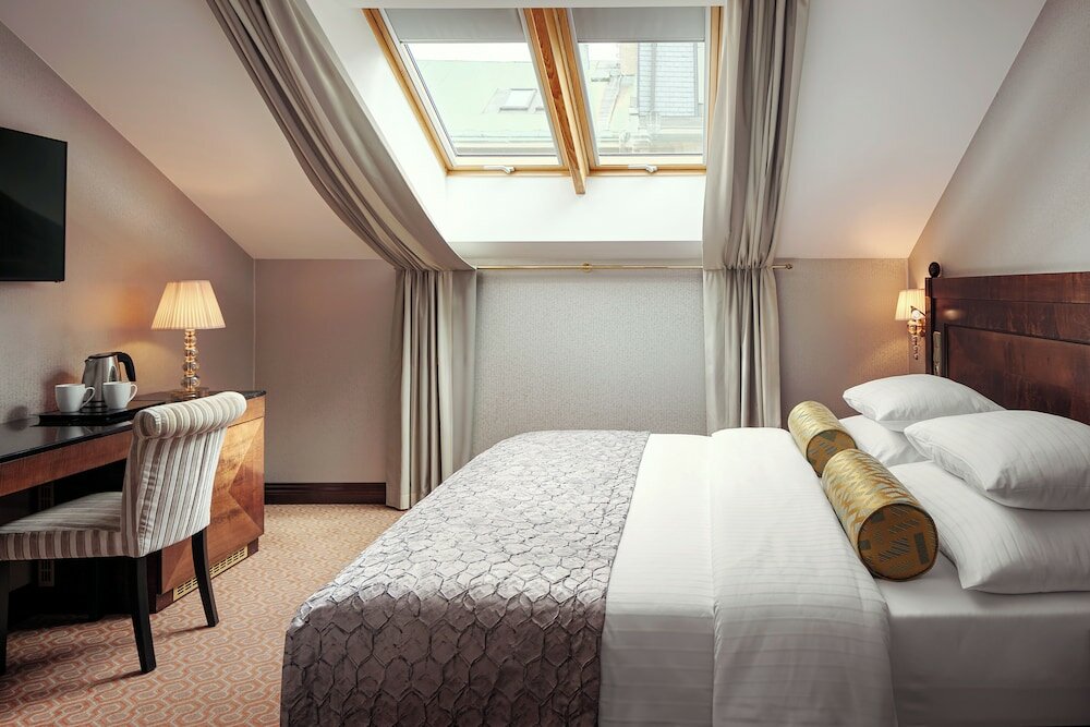 Фото Cosmopolitan Hotel Prague