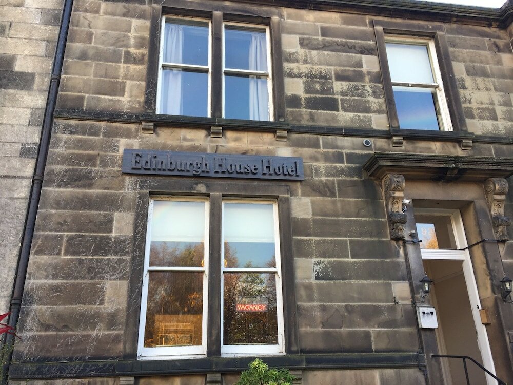 Фото Edinburghhouse Hotel