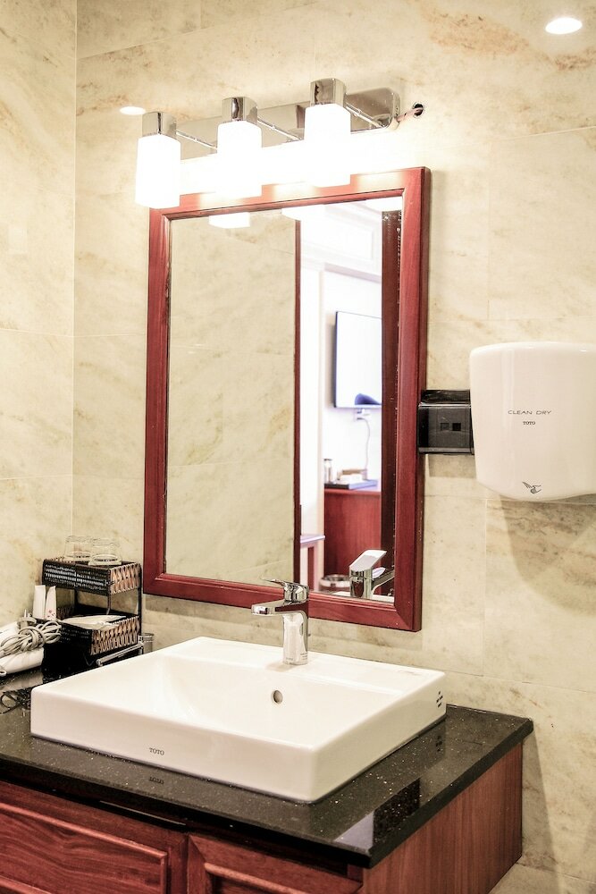 Фото Minh Tam Phu Nhuan Hotel & SPA