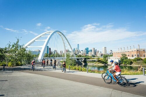 Внешний вид отеля Holiday Inn Express Edmonton D в Эдмонтоне, фото 4