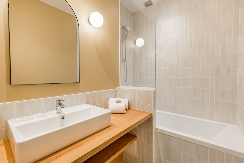 Фото Le Globe et Cecil