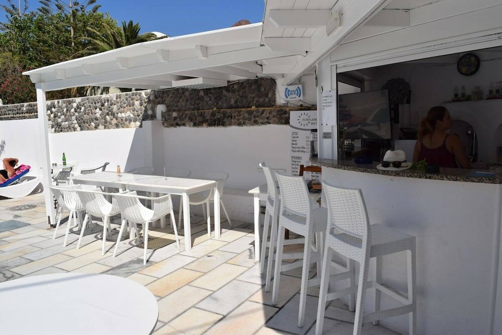 Фото Sunflower Santorini