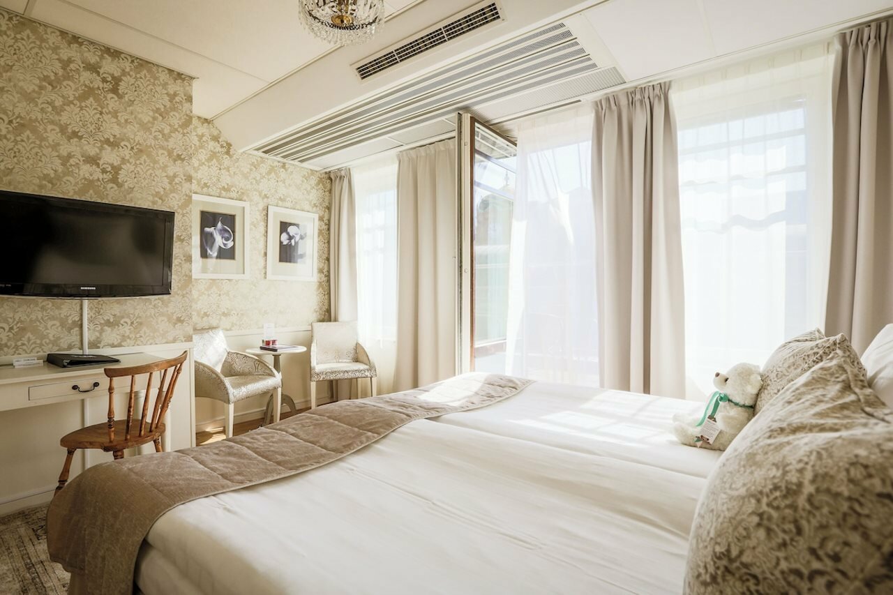 Фото отеля 3