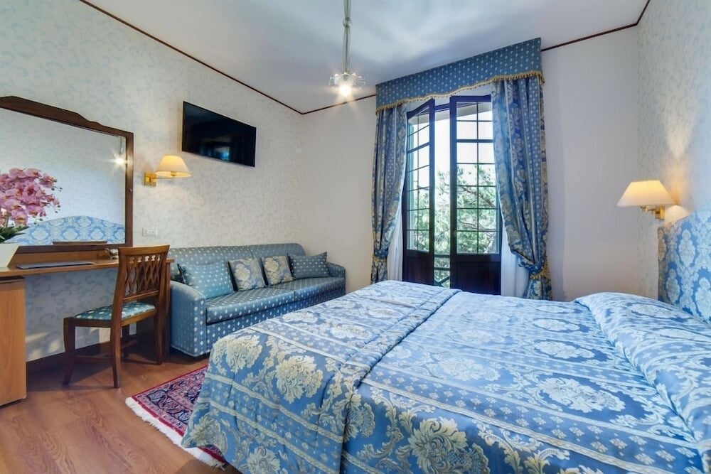 Фото Hotel La Meridiana