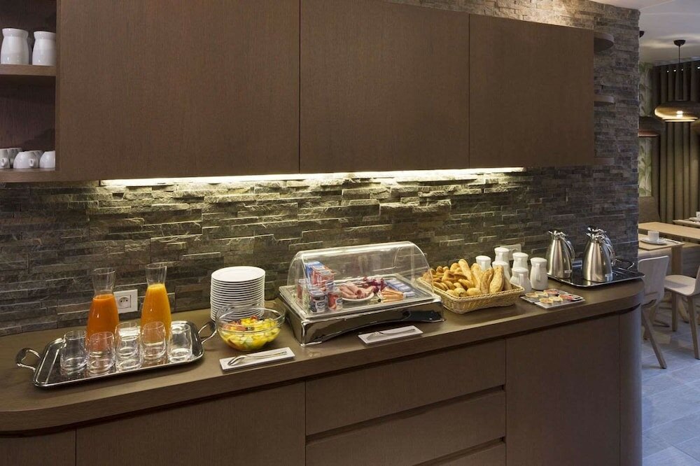 Фото Hotel Eden Paris