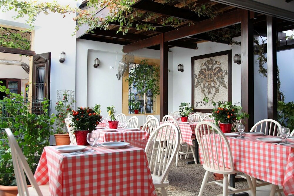 Фото Centrum Hotel