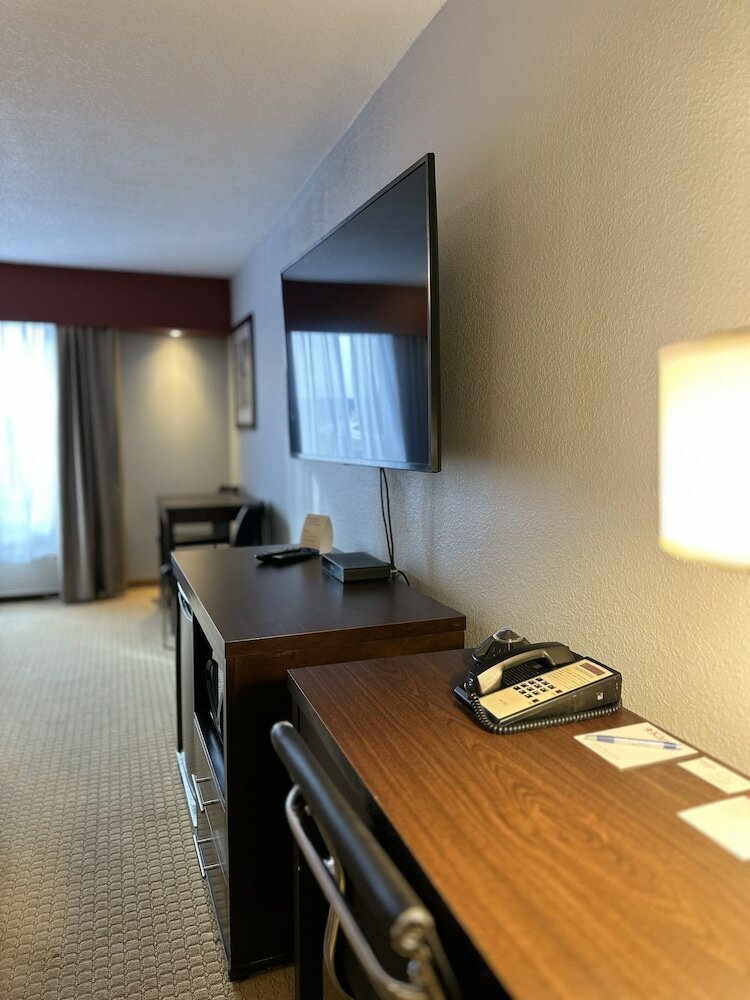 Фото The Kanata by BCMInns Invermere