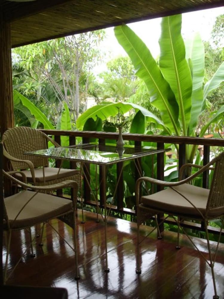 Фото Villa Wanida Garden Resort