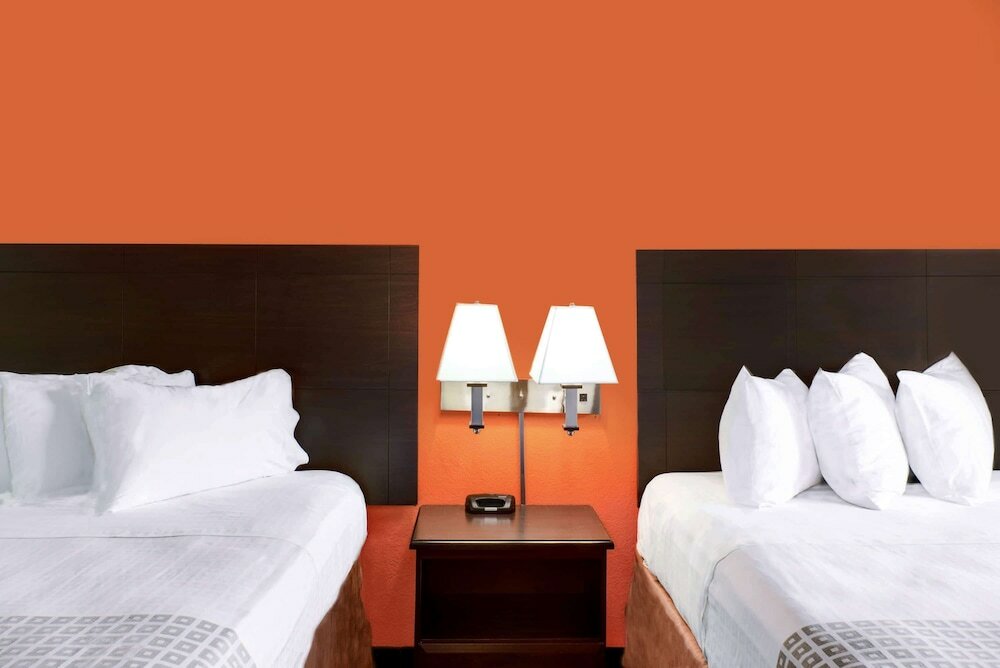 Фото Howard Johnson by Wyndham Modesto Ceres