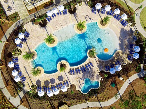 Внешний вид отеля Hilton Grand Vacations Club Ocean Oak Resort Hilton Head в Хилтон-Хед-Айленде, фото 5