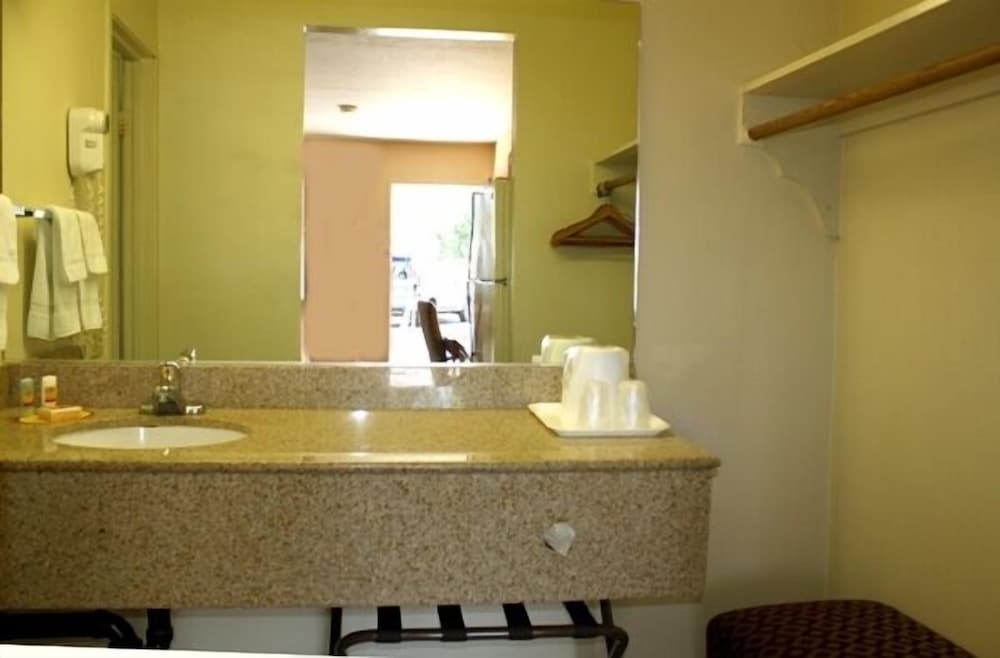 Фото Escondido Lodge