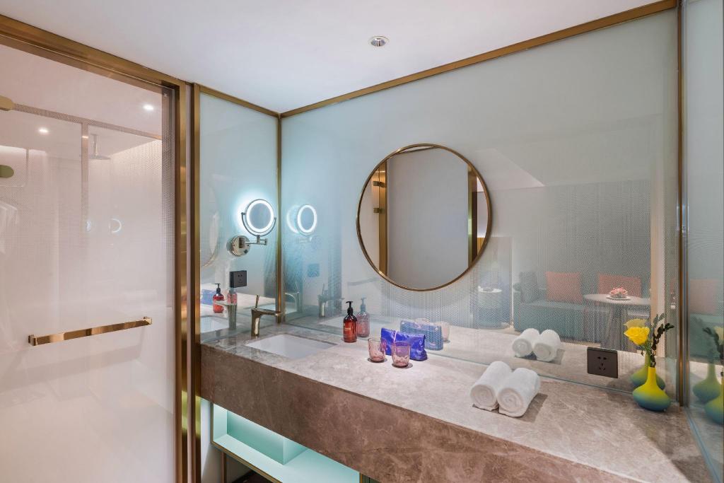 Фото Manxin Beijing Guangqumen Hotel