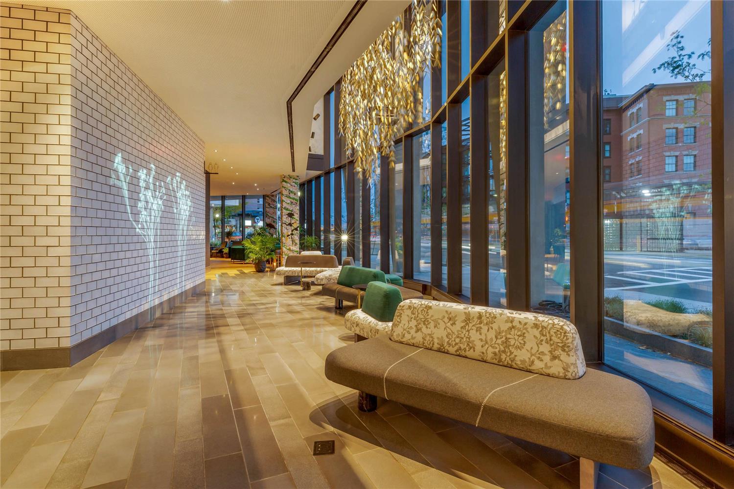 Фото Cambria Hotel Boston, Downtown - South Boston