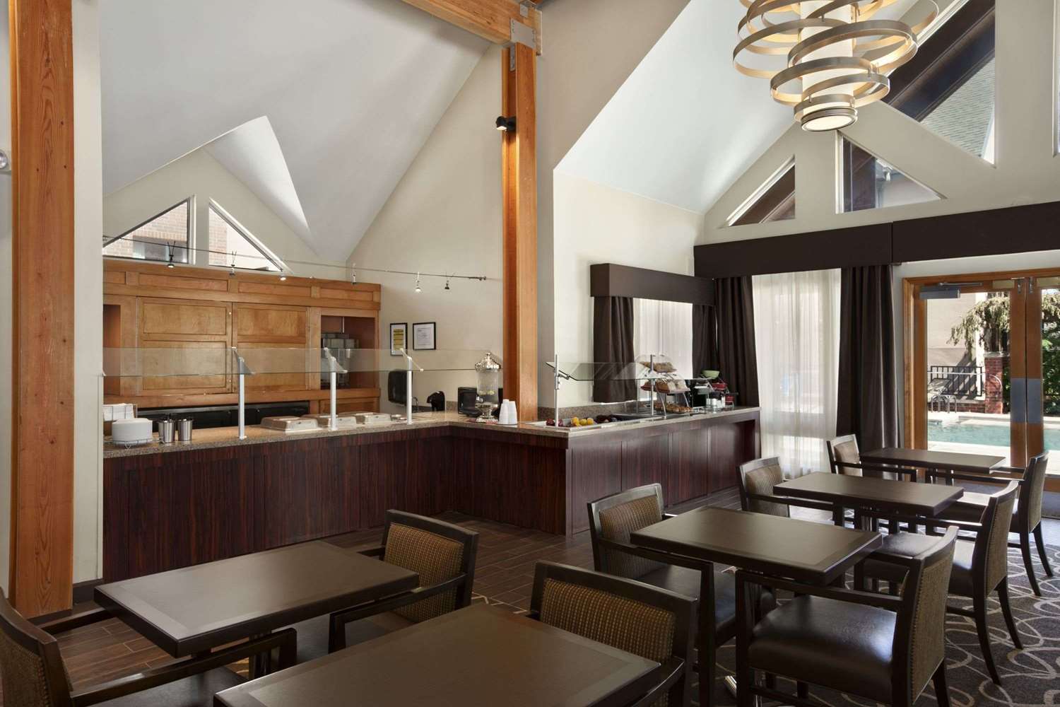 Фото Hawthorn Suites by Wyndham Overland Park