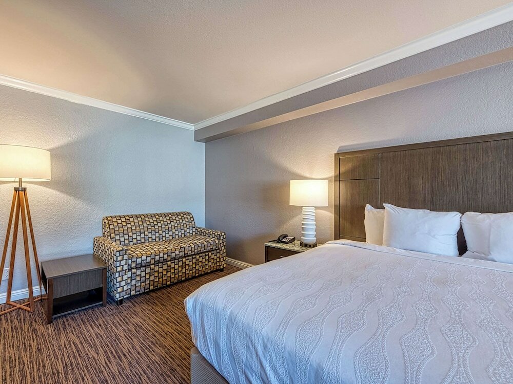 Фото Amanzi Hotel, Ascend Hotel Collection