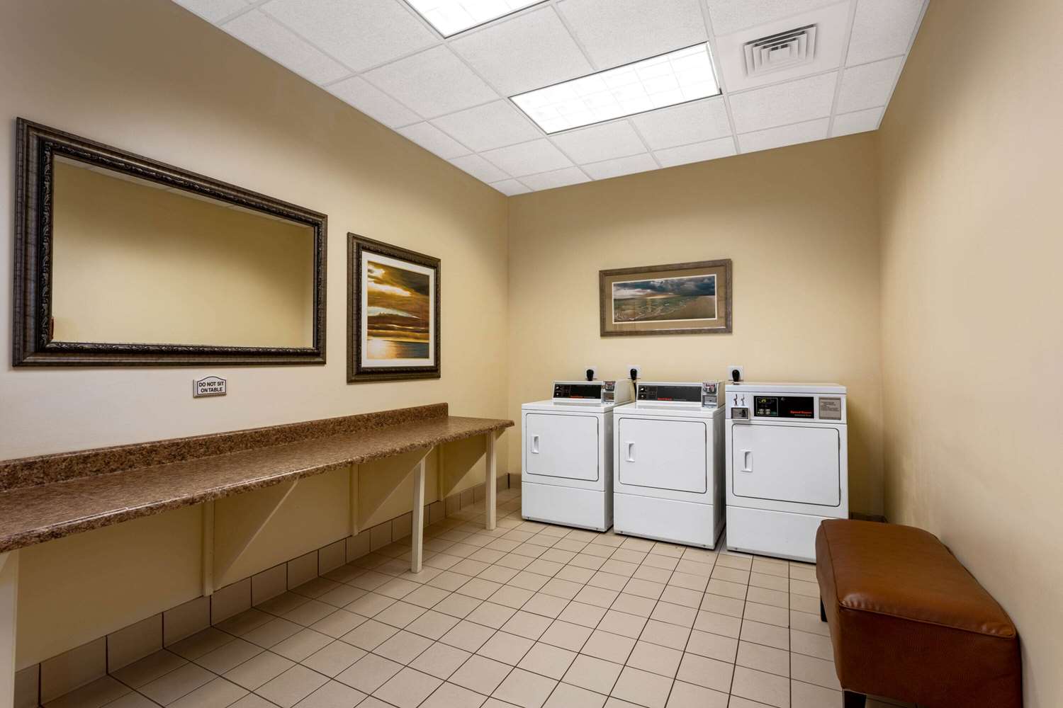 Фото Hawthorn Suites by Wyndham West Palm Beach