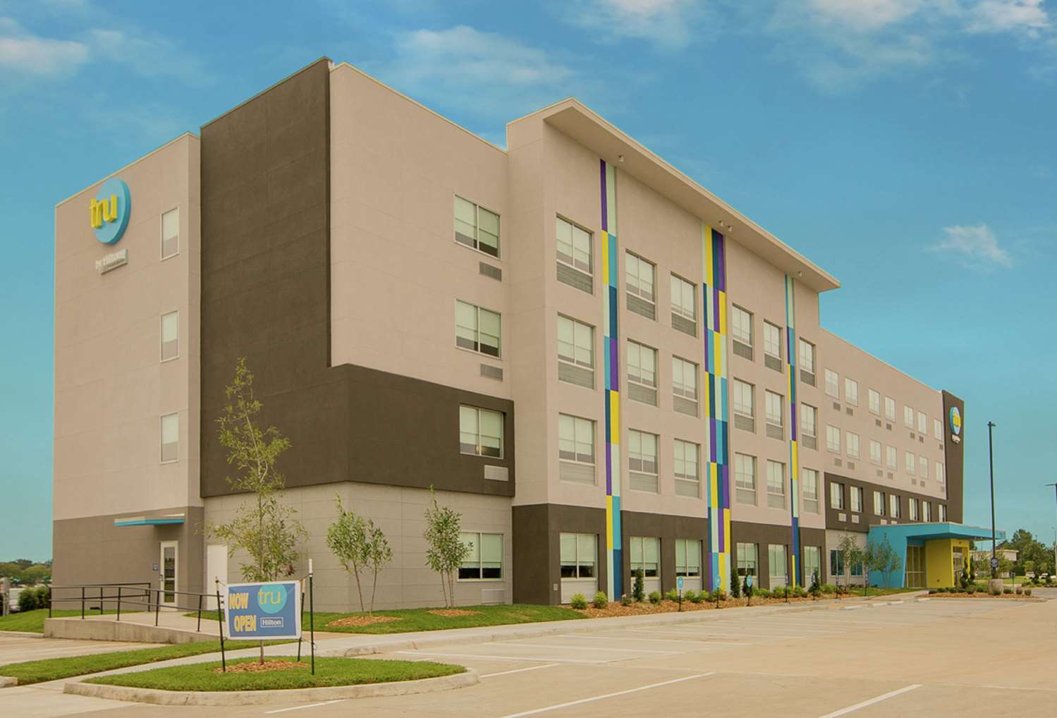 Фото Tru by Hilton Lafayette River Ranch