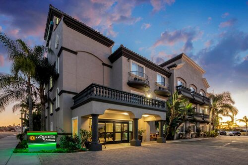 Гостиница The Hotel Oceanside в Оушенсайде