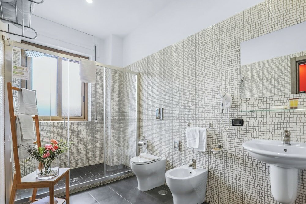 Фото Reggia Suite SPA Hotel