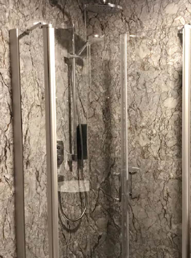 Фото Intergroup Business & Design Hotel Ingolstadt